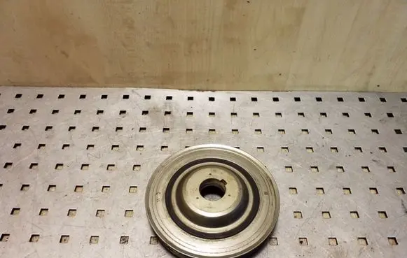 Peugeot 508 Crankshaft pulley