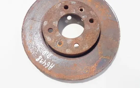KIA Carens I Front brake disc ventiliuojamas