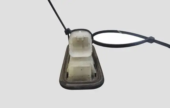 Citroen C5 Tailgate opening switch