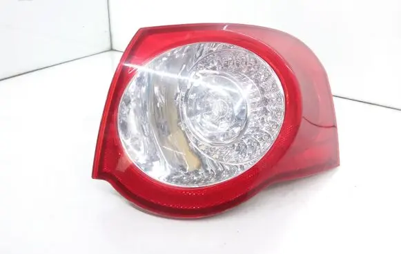 Volkswagen PASSAT B6 Rear/tail lights