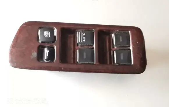 Nissan Terrano Electric window control switch