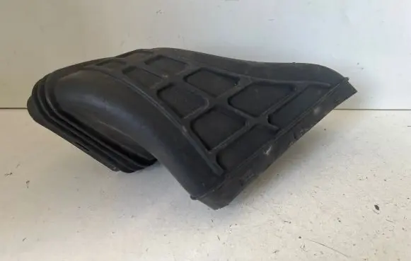 Audi A5 Sportback 8TA Air intake duct part 1021300S01