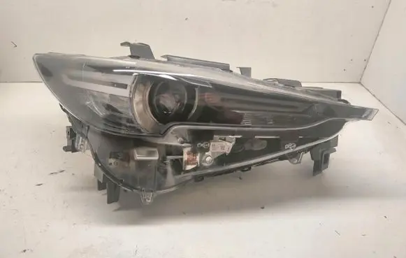 Mazda CX-5 II Headlight/headlamp