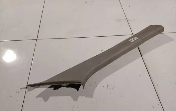 Honda Civic (C) pillar trim 4101SMGE010M1 4101-SMG-E010-M1