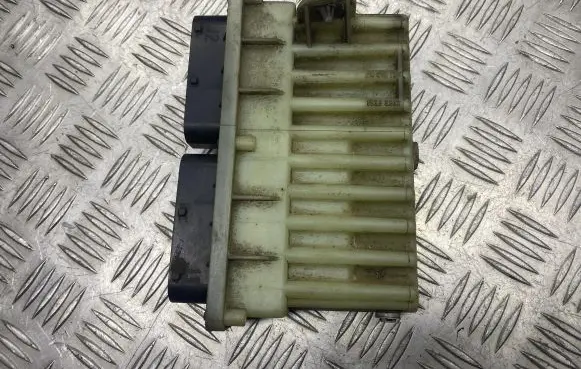 Opel Zafira A Engine control unit/module 24410130