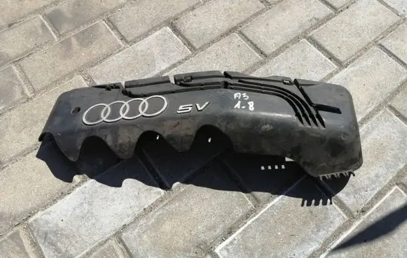 Engine cover (trim)