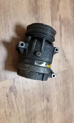 Renault Trafic II (X83) Air conditioning (A/C) compressor (pump) 7700105765