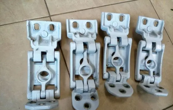 Renault Master III Rear door upper hinge 844009783R NE56193