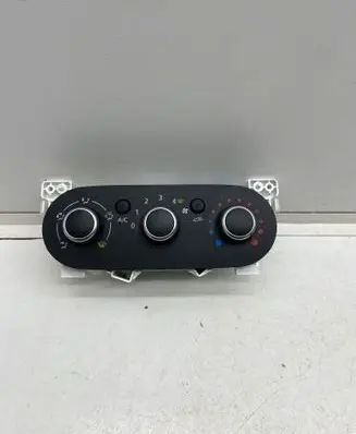 Renault Trafic III (X82) Climate control unit E1093049AC 51093049A 2962019