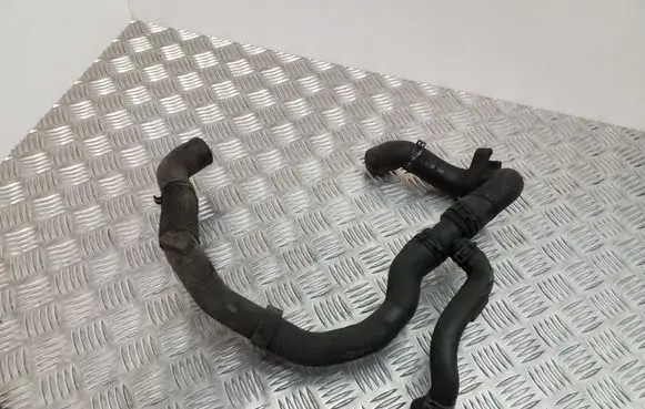 Volkswagen PASSAT CC Engine coolant pipe/hose