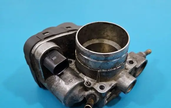 Volkswagen PASSAT B5.5 Throttle body valve 06B133062D IMPRK1576934