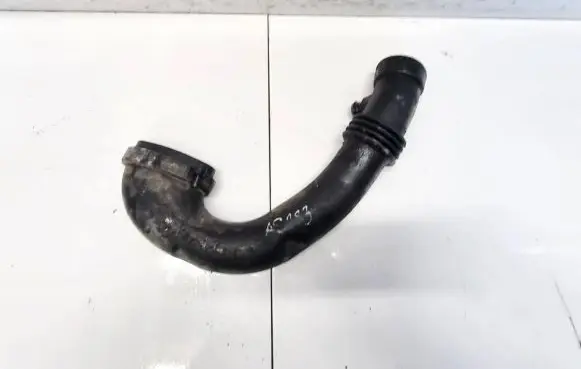 Land Rover Range Rover L322 Intercooler hose/pipe 7786002