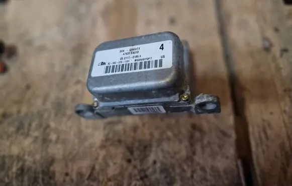 Nissan Pathfinder R51 ESP acceleration yaw rate sensor 47931EA010