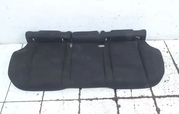Rear seat