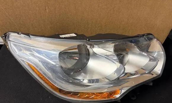 Citroen C4 II Headlight/headlamp