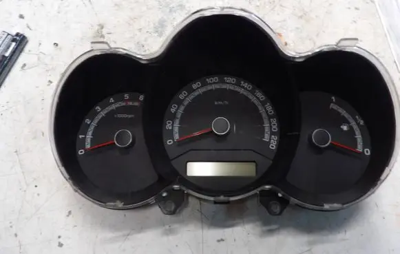 KIA Venga Speedometer (instrument cluster) 940041P430 K139 0205338718