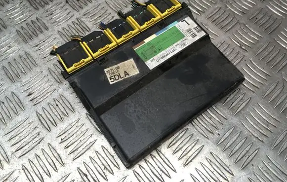 Ford Mondeo Mk III Comfort/convenience module 1S7T15K600LD D93049 5WK48744E