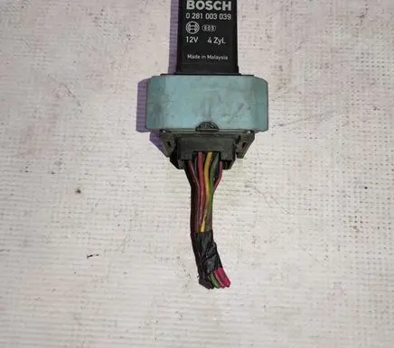 Citroen Jumper Glow plug pre-heat relay 0281003039