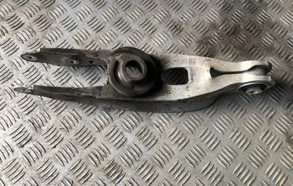 Audi A4 S4 B9 Rear upper control arm/wishbone 8W0505311H