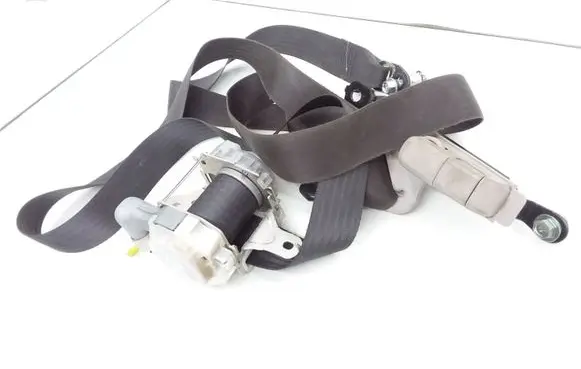 Subaru Forester SH Front seatbelt 0437088 7R4010P 145980