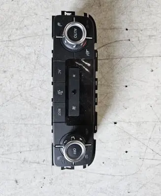 Volkswagen Touareg II Climate control unit 7P6907040