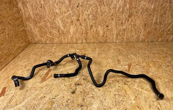 Volvo XC60 Engine coolant pipe/hose 32249856