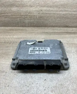 Volkswagen Golf IV Engine control unit/module 06A906018GM 0261206921