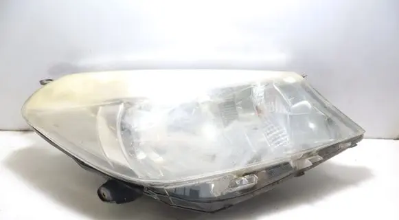 Toyota Yaris Headlight/headlamp