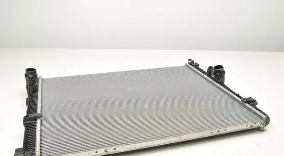 BMW i4 Coolant radiator 9452580