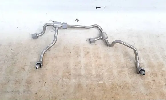 BMW X3M F97 Fuel line pipe 8089949 13538089949