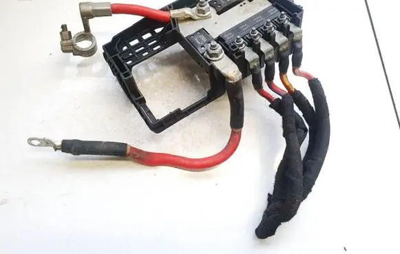 Opel Insignia A Fuse box set 13285114