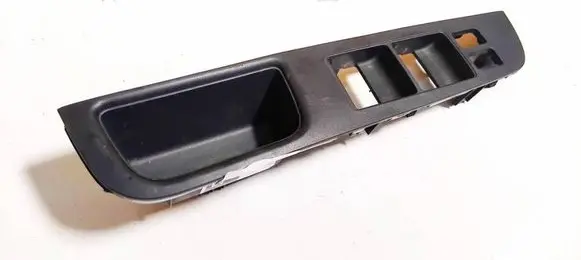 Nissan Tiida C11 Front door window switch trim 80961el10a