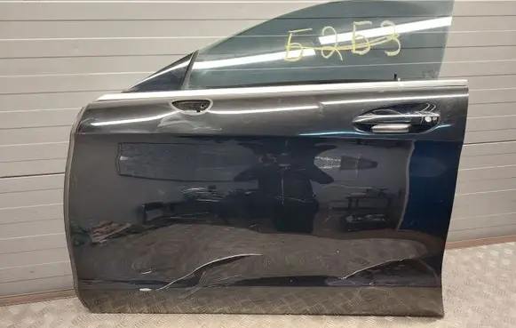Mercedes-Benz CLS C218 X218 Front door A2187220610 A2128201302