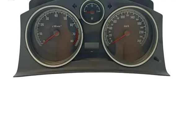 Speedometer (instrument cluster)