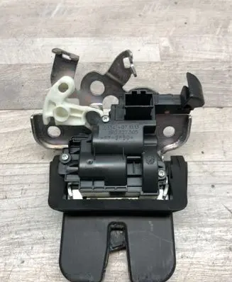 Audi Q5 SQ5 Tailgate/trunk/boot lock/catch/latch 8R0827505