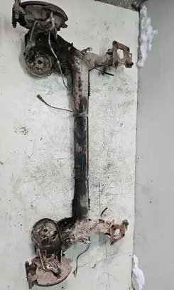 Peugeot Partner Rear axle beam 