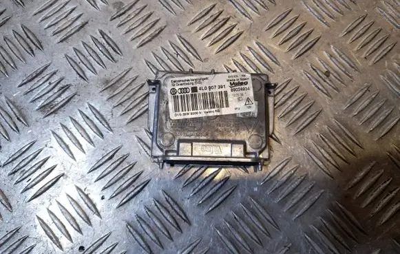 Audi Q7 4L Headlight ballast module Xenon 7L0907391