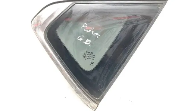 Nissan Pulsar Rear side window 43R006723