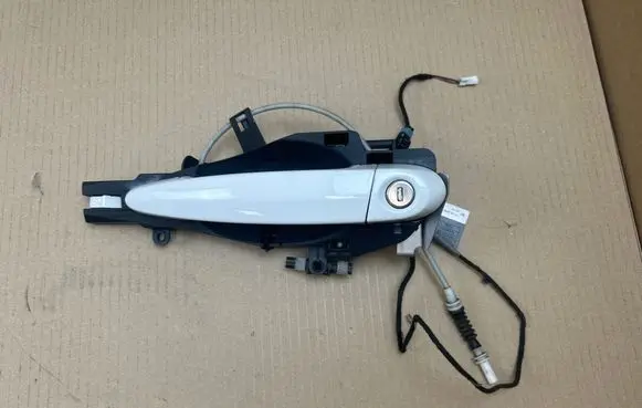 BMW 3 E92 E93 Front door exterior handle