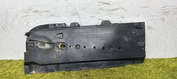Mazda 3 Center/middle under tray cover bdmc563d1 dbmc-563d1