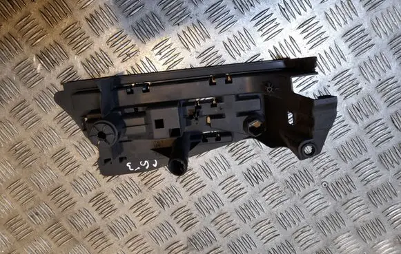 Audi A6 S6 C6 4F Tool box 4F5012111A