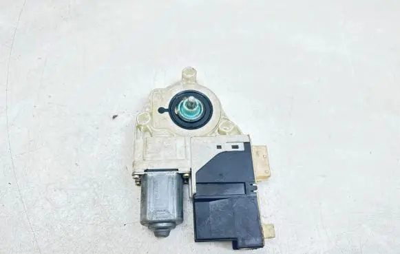 Citroen C4 I Front door window regulator motor 996388101 JE8H1 503620090404