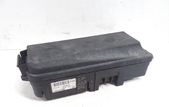 Opel Signum Fuse module 13144708 519065015