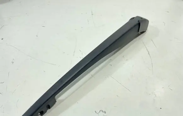 Nissan Leaf II (ZE1) Rear wiper blade arm 287805sa0a