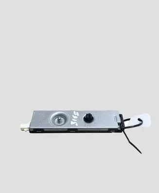 Mercedes-Benz EQE v295 Aerial antenna amplifier A2239054108