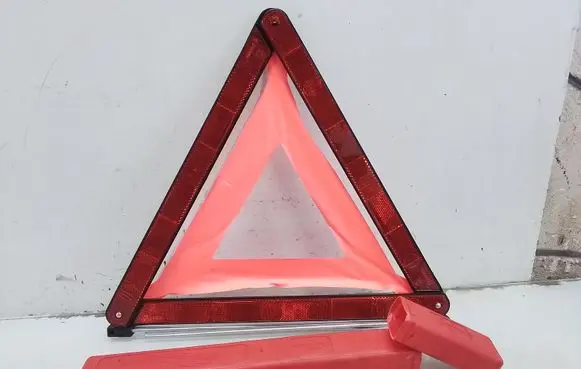 Emergency warning sign