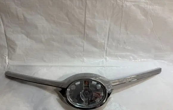 Toyota Auris E180 Front grill 5311102A00