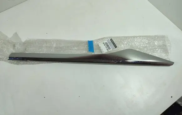 Renault Captur Rear door trim (molding) 808217350R