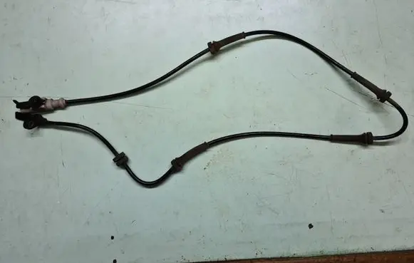 Land Rover Discovery 5 ABS brake wheel speed sensor LR081610 HPLA2C204BA