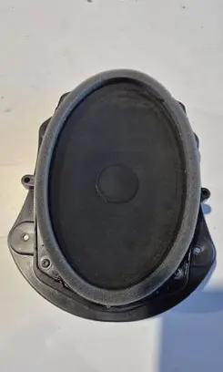 Dodge Challenger Front door speaker 05091042AC
